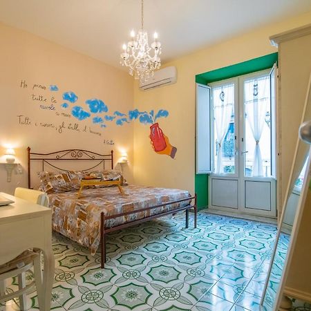 Terre Dipinte Bed and Breakfast Salerno Exteriör bild
