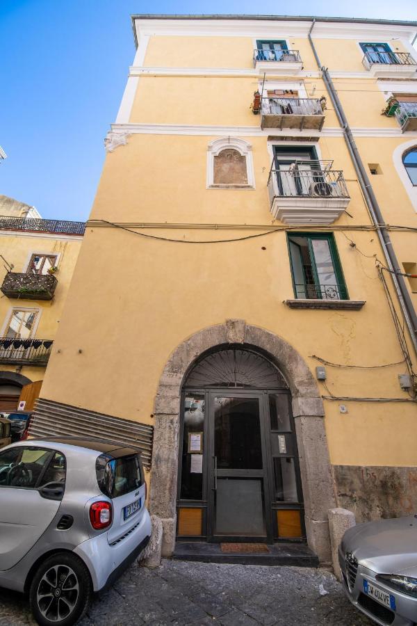 Terre Dipinte Bed and Breakfast Salerno Exteriör bild