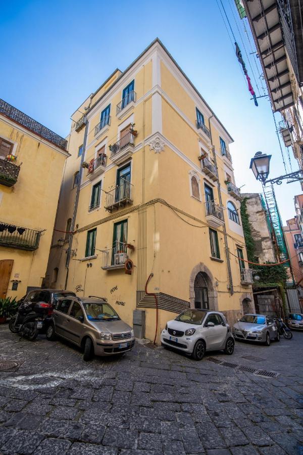 Terre Dipinte Bed and Breakfast Salerno Exteriör bild
