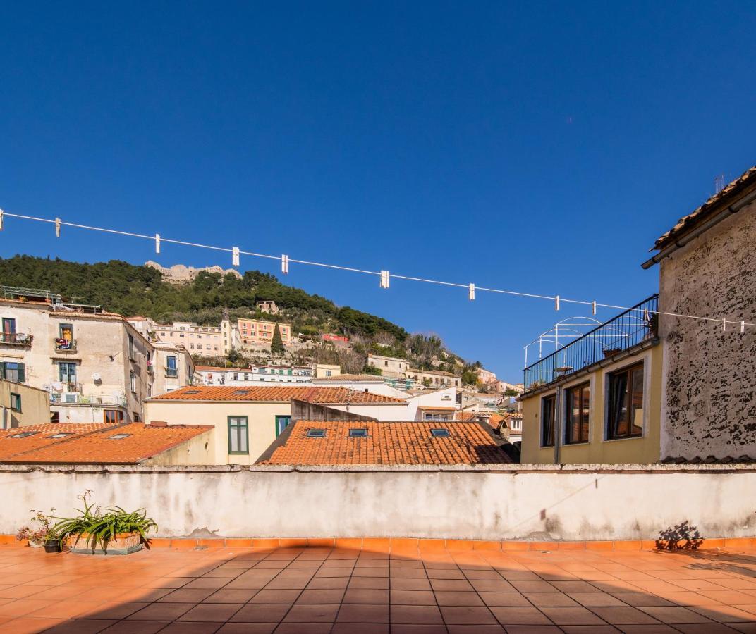 Terre Dipinte Bed and Breakfast Salerno Exteriör bild
