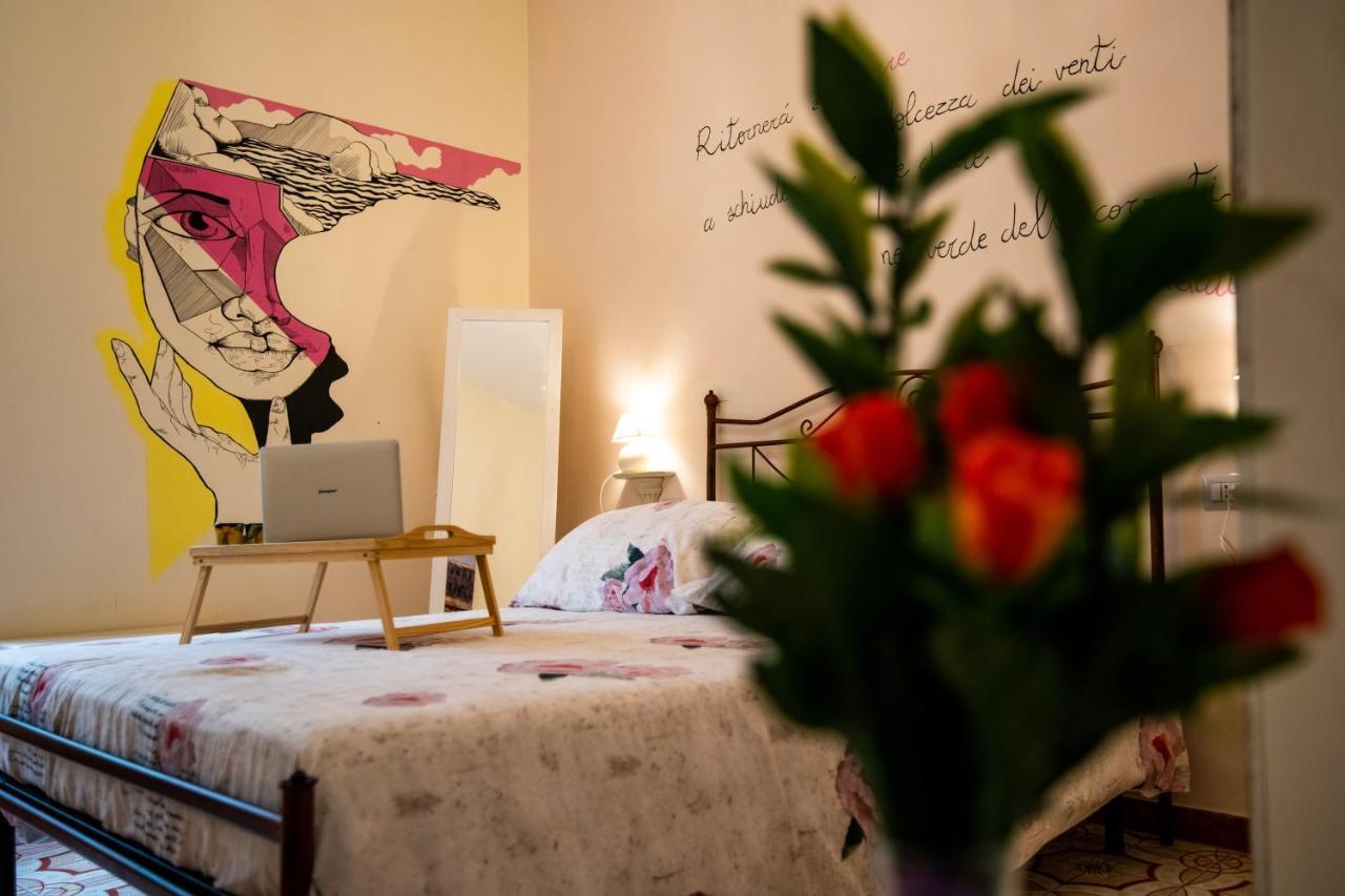 Terre Dipinte Bed and Breakfast Salerno Exteriör bild