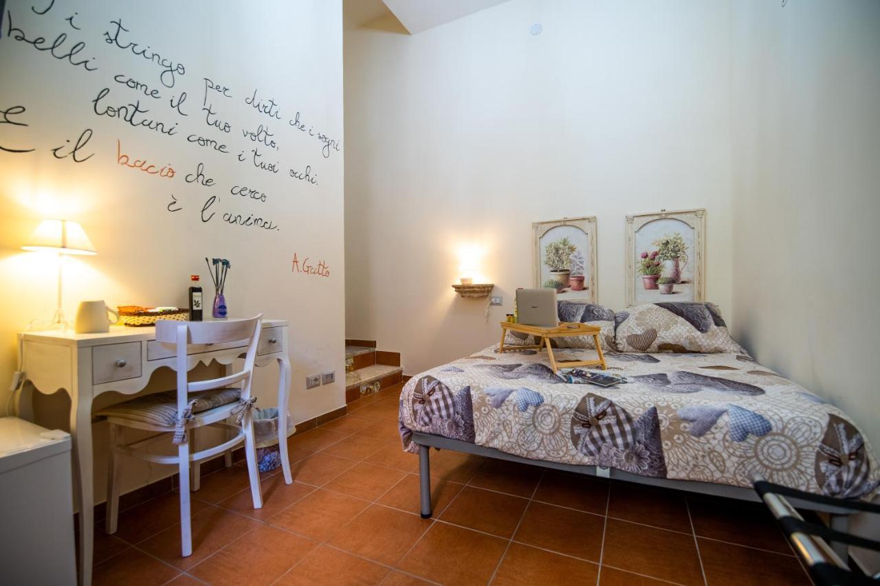 Terre Dipinte Bed and Breakfast Salerno Exteriör bild